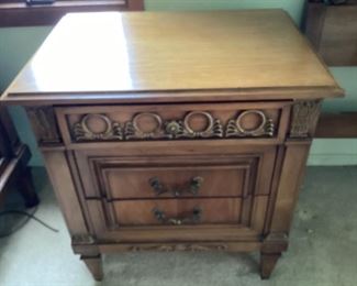 2 Romweber nightstands