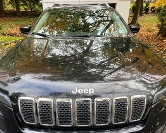2019 Jeep Cherokee Latitude w/ 32,821 miles