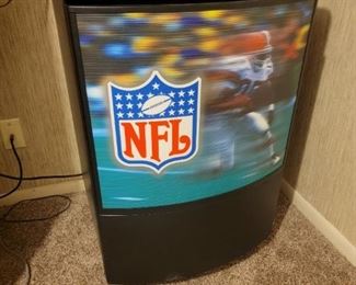 NFL SKYBOX FRIG.  FRONT LIGHTS UP