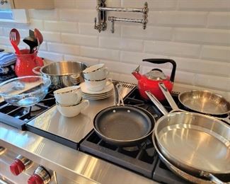 Stainless pots pans