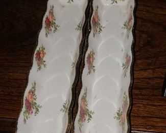 "Old Country Roses" Dishes