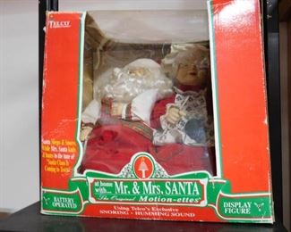 Animated Christmas Figures