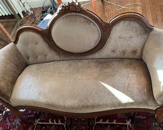 Petit cameo back sette