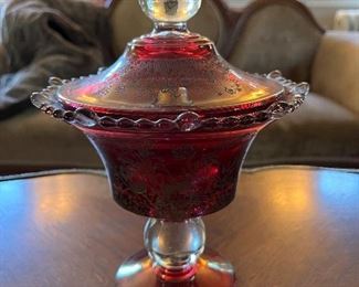 Pairpoint bon bon dish