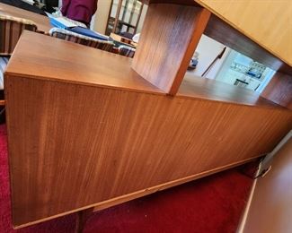 credenza bottom back