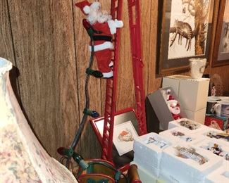 Santa climbs the ladder, with music