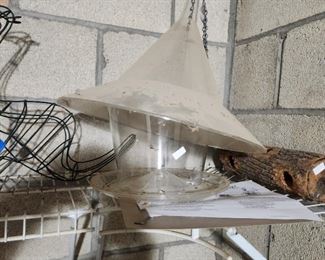 Mandarin bird feeder, 2 of these