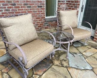 4 outdoor metal chairs with cushions and two small end tables