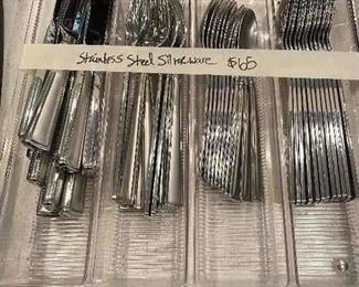 Stainless Silverware set