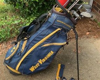 Mountaineers Golf Bag, Graman Performance Weight Clubs, And More Light Weight Clubs https://ctbids.com/estate-sale/18696/item/1889280