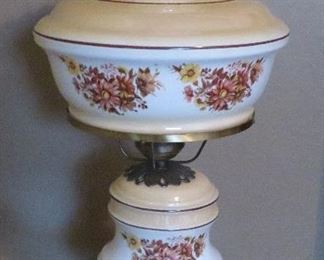 1970's Gone With the Wind style lamp