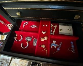 Vintage Jewelry