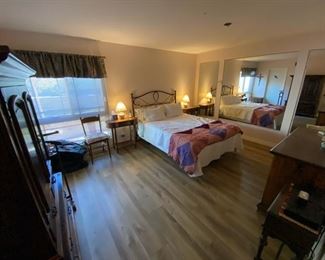 Misc Bedroom Furniture