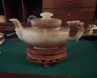 Natural Jade Antique Teapot