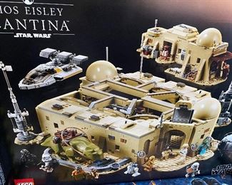 Lego Mos Eisley Cantina. Large.