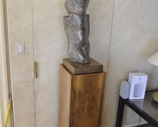 TENGENENGE.  RHODESIAN - ZIMBABWE CONTEMPORARY KNEELING MAN.  GRAY & GREEN STEATITE SCULPTURE.  HT:  23 1/2"