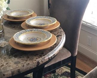 Dining table, 4 chairs & dishes