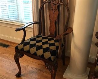 Set of 4 chairs (2 arm, 2 side)