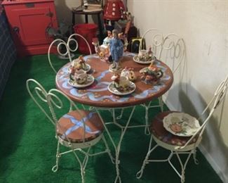 Child’s table and chair set