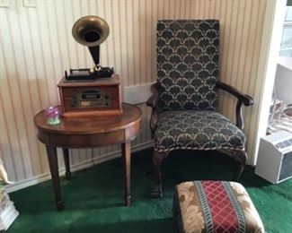 Reproduction victrola