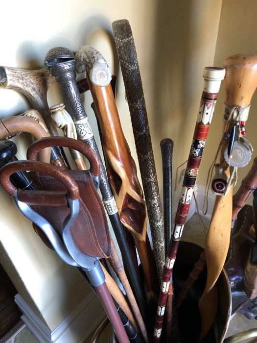 Linda K’s Estate Sale in Peoria, IL starts on 11/11/2022