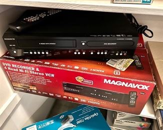 Magnavox ZV427MG9 DVD 