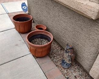 More pots and a fun owl for the garden