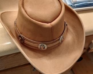 Leather hat made in Mexico, size M