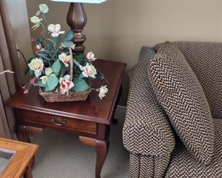 One of the pair of Broyhill end tables that are in excellent condition.