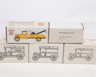 Lot Of 5 Vintage Ertl Coin Banks