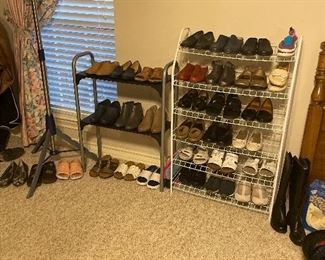 kors- and more in shoes- lots of ladies 6.5-7