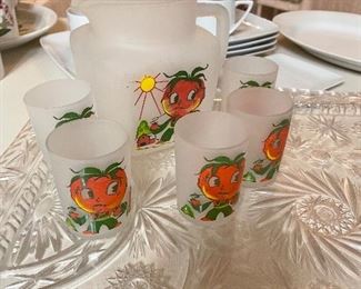 retro pitcher and glass set - i love this !!!