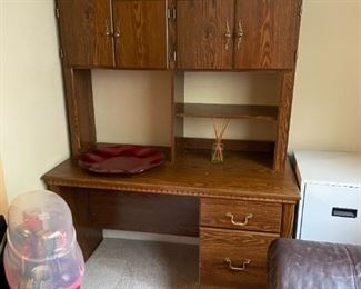 #18 Laminate desk with hutch and 2 drawrs $25