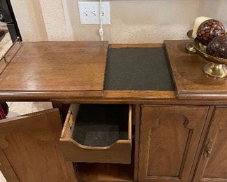 Hickory Mfg Co sideboard