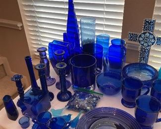 Cobalt blue glasswsre