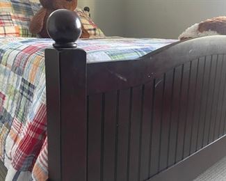 Pottery Barn Full Bed