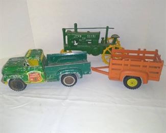 Nice early service truck with trailer and cast John Deere tractor