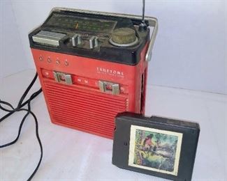 Vintage radio / 8-track player