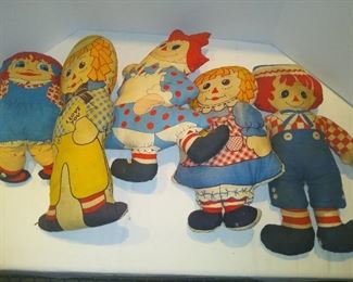 Vintage raggedy Ann and Andy dolls