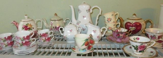 Franz Porcelain Cherries Teacup & Saucer, Teapots/Teacups
