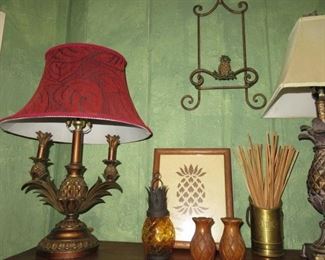 Decorative Pineapple Table Lamps