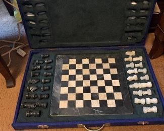 CHESS SET