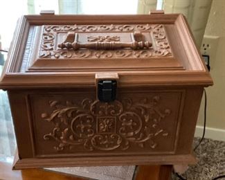 Sewing box