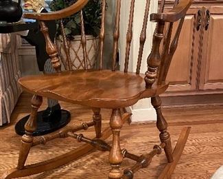 Windsor style rocker