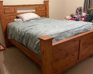 Solid wood queen bed