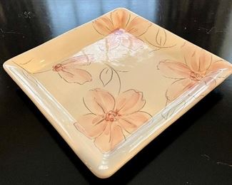 Item 128:  Floral Serving Tray:  $22