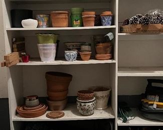 Pots and outdoor items