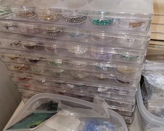 Tons of beading and jewelery making equipment 
