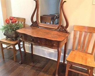 Antique dressing table 