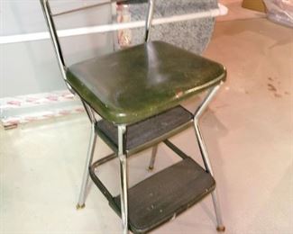 Retro step stool